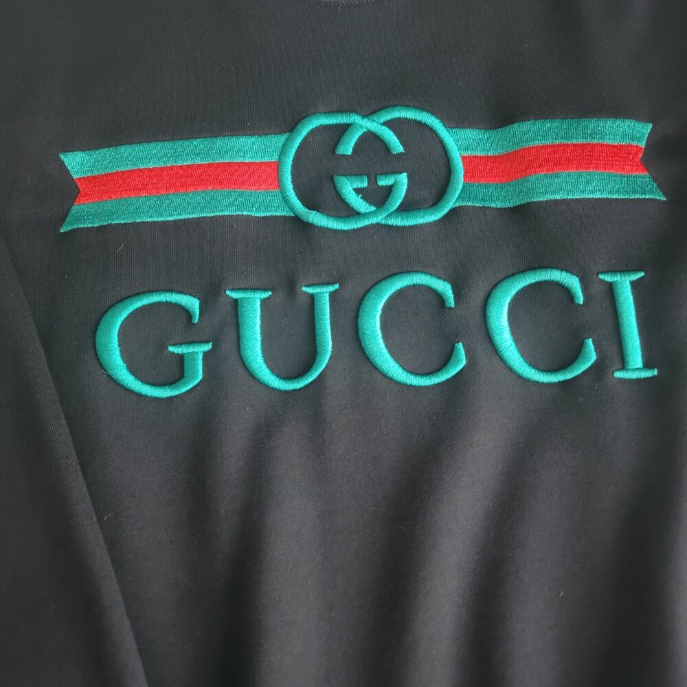 Gucci black sweatshirt with interlocking GG logo in aqua on front, size Large - Picture 2 of 9